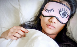 How to Combat Dark Circles and Puffiness Under the Eyes